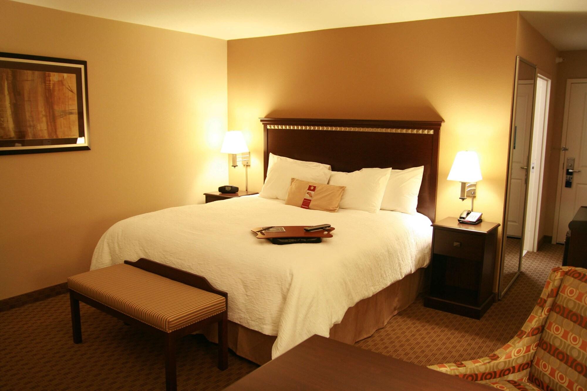 Hampton Inn Topeka Exteriör bild