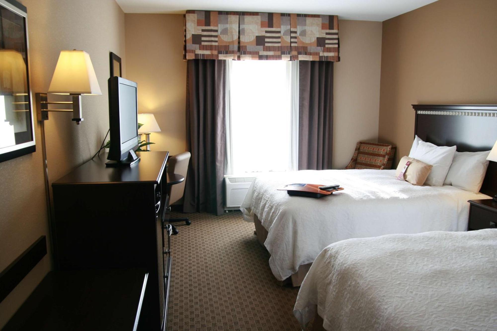 Hampton Inn Topeka Exteriör bild