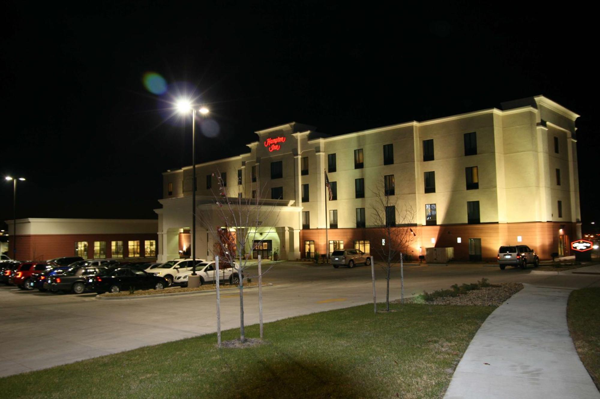 Hampton Inn Topeka Exteriör bild