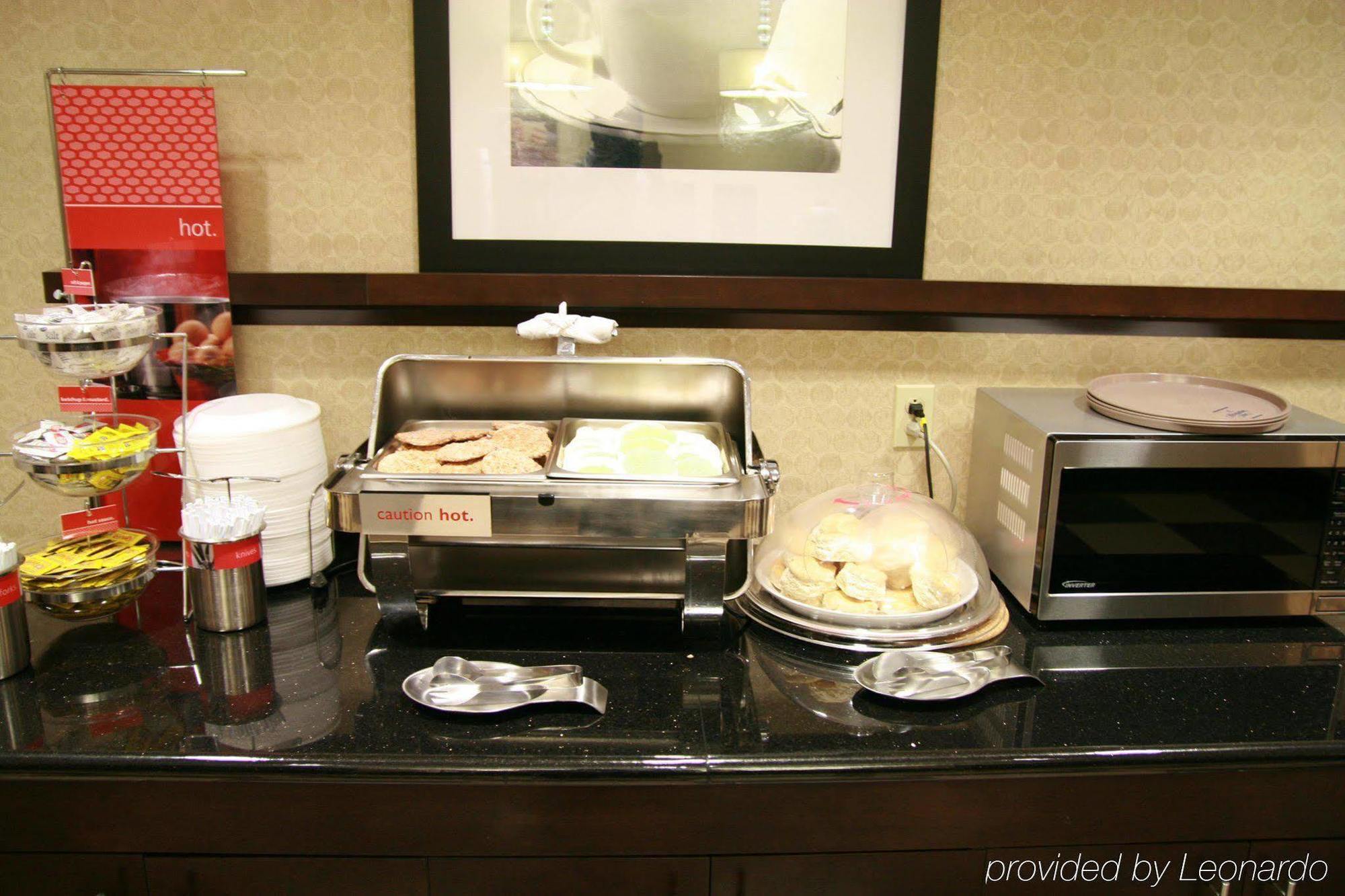 Hampton Inn Topeka Exteriör bild