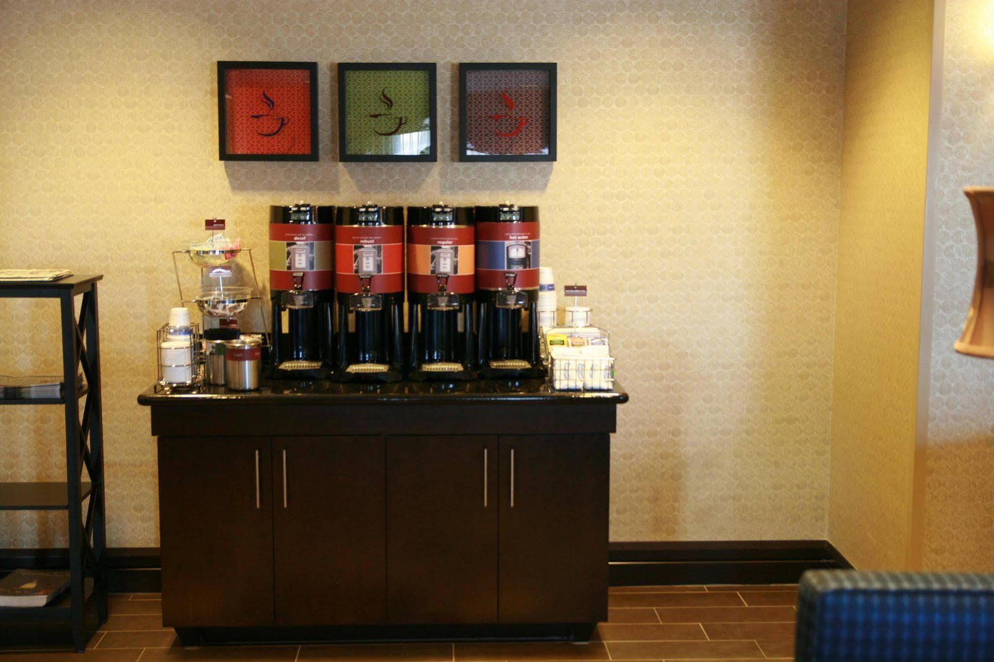 Hampton Inn Topeka Restaurang bild